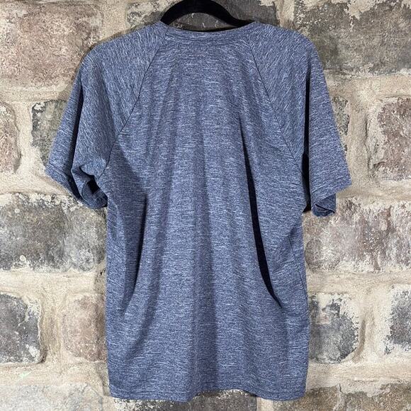 Nike Swim Dri-Fit Hydroguard Shirt‎ UPF 40+ NESSA589 Blue Men's Small Athletic - Picture 6 of 13